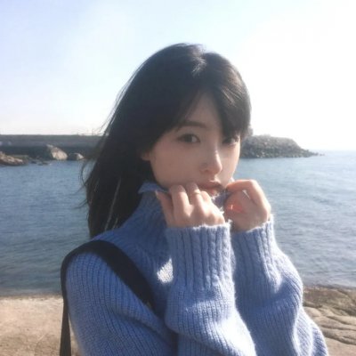 村里来了个直播女神